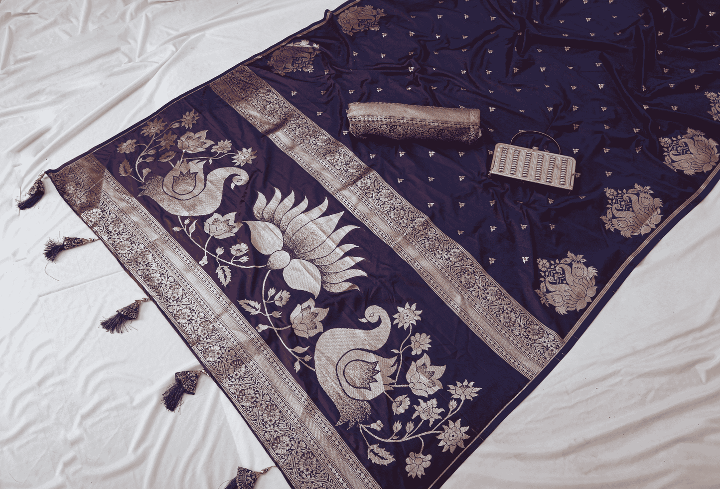 RAJLAXMI SET OF 8 COLOURS